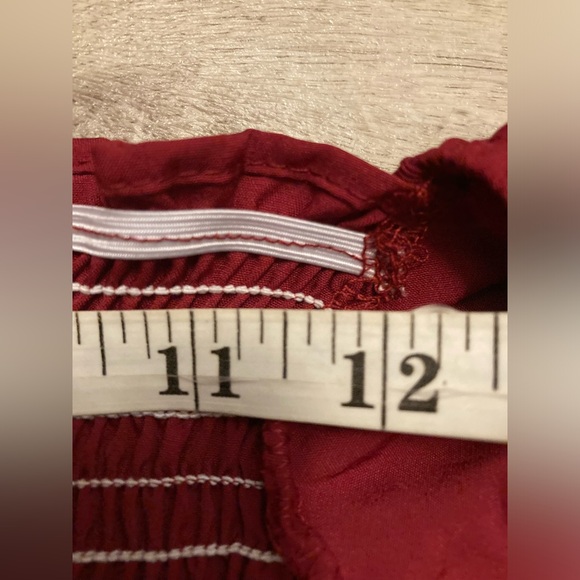 A26 Square Neck Smocked Blouse Flounced Long Sleeve Maroon Puff Sleeve sz Small - Picture 13 of 15